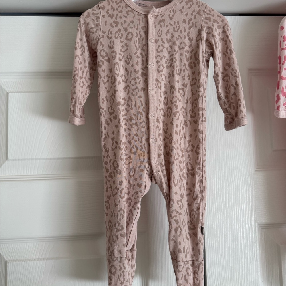 Kyte Baby Rompers - Picture 6 of 6
